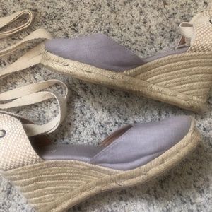 Nordstrom’s Rack Wedges!